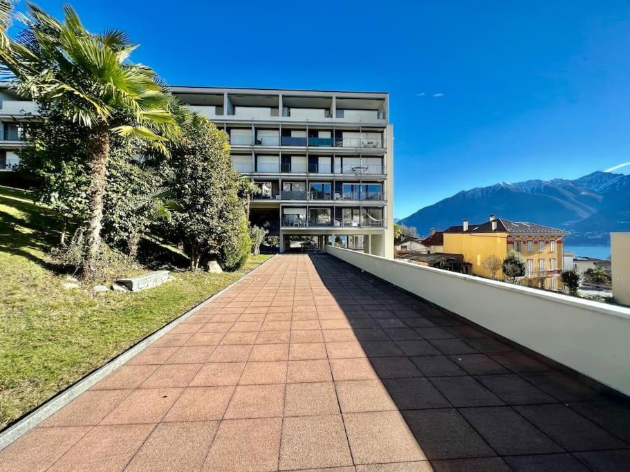 Bright Tiny Studio - Shared Pool & Sauna - Free Parking - Air Condition Muralto Extérieur photo