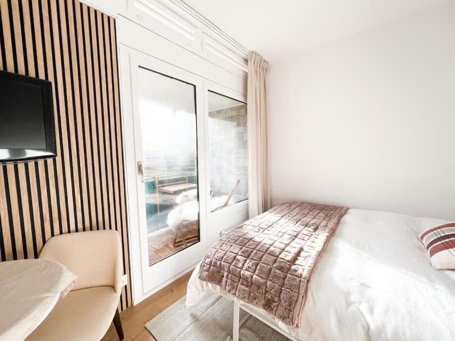 Bright Tiny Studio - Shared Pool & Sauna - Free Parking - Air Condition Muralto Extérieur photo